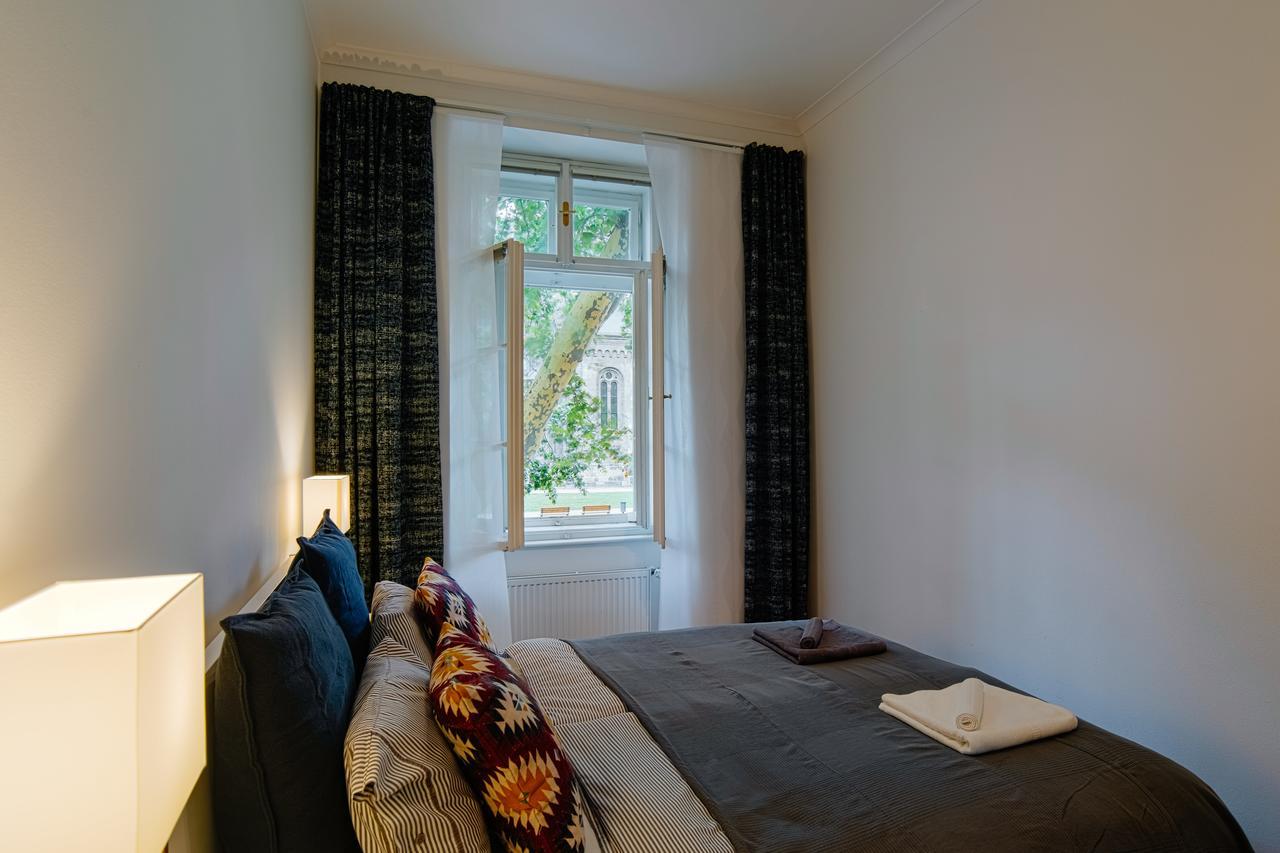 Apartment Gesse Kollarova Прага Екстер'єр фото