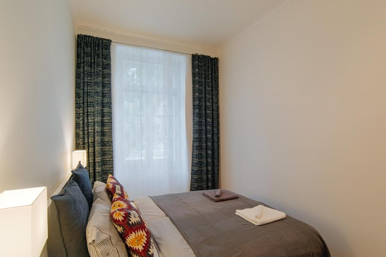 Apartment Gesse Kollarova Прага Екстер'єр фото
