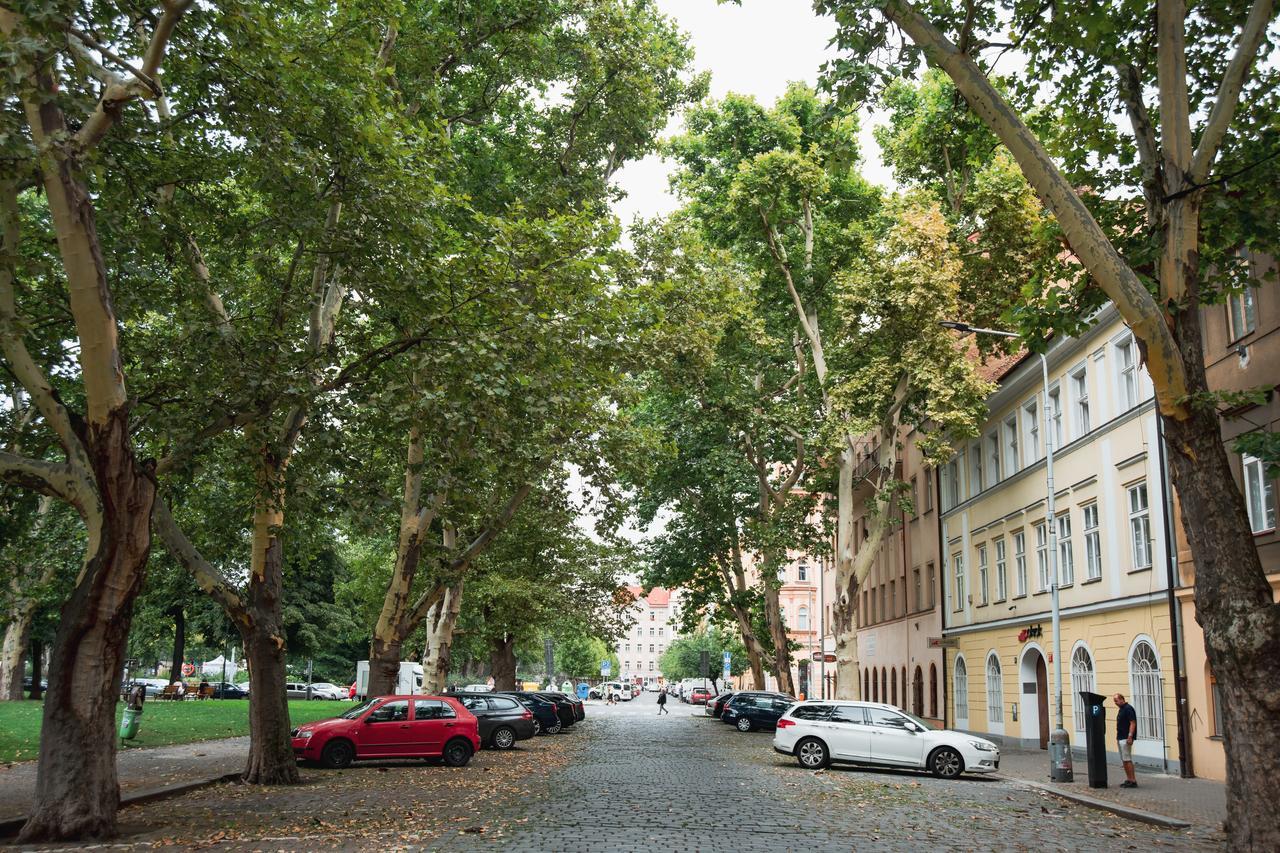 Apartment Gesse Kollarova Прага Екстер'єр фото