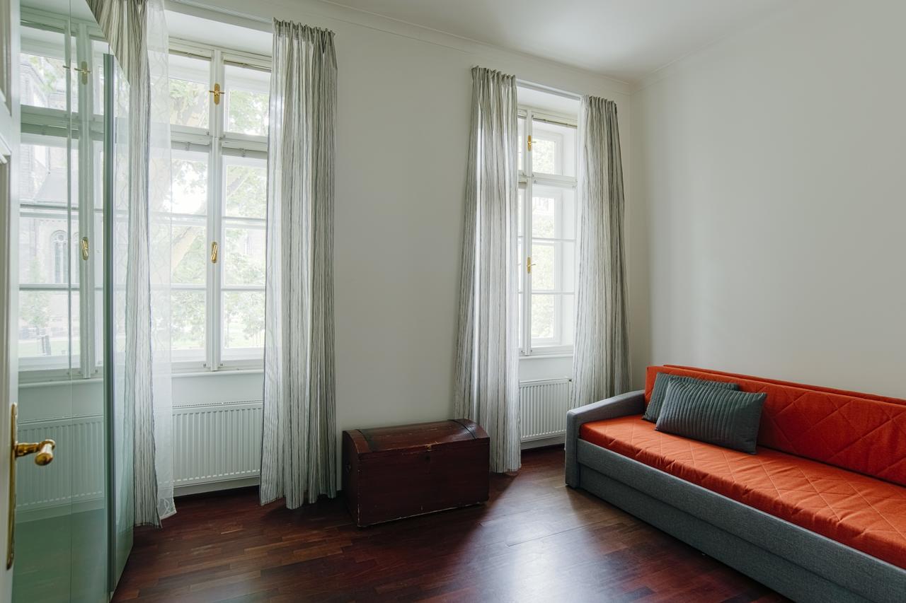 Apartment Gesse Kollarova Прага Екстер'єр фото