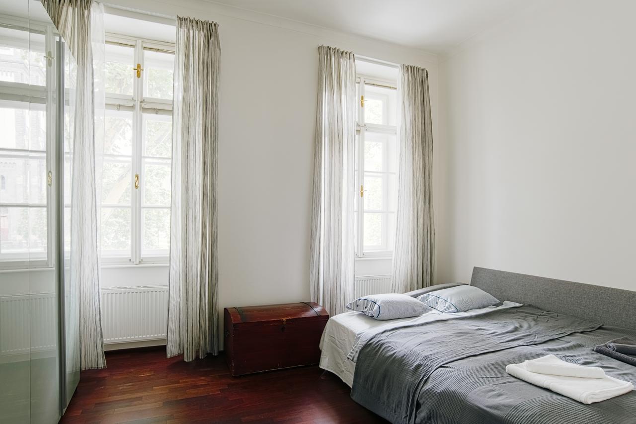 Apartment Gesse Kollarova Прага Екстер'єр фото
